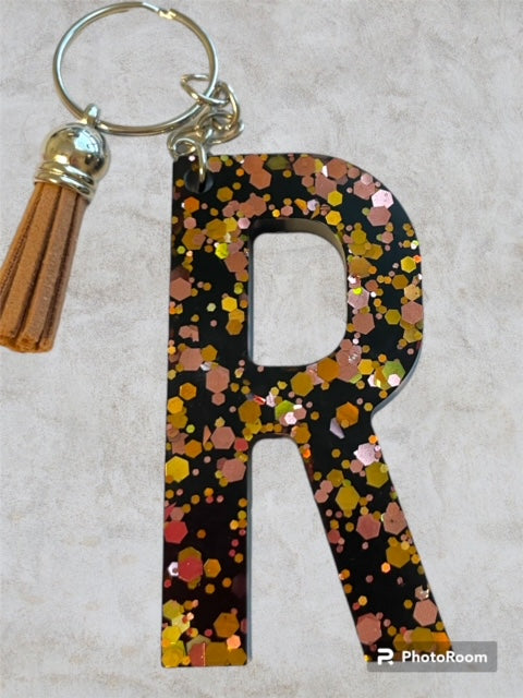 Resin / Epoxy Keychain Letter R - Hand poured and uniquely made. Size 2 1/2" x 1 1/2"